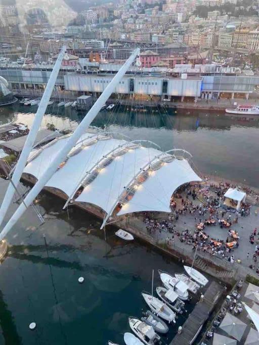 La Finestra Sul Cielo Del Porto Antico Di Genova Leilighet Eksteriør bilde